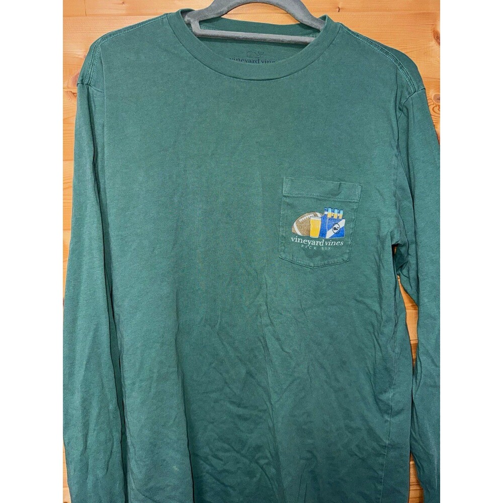 Vineyard Vines Men’s S Green Long Sleeve Crew Neck Pocket Graphic Whale Tee